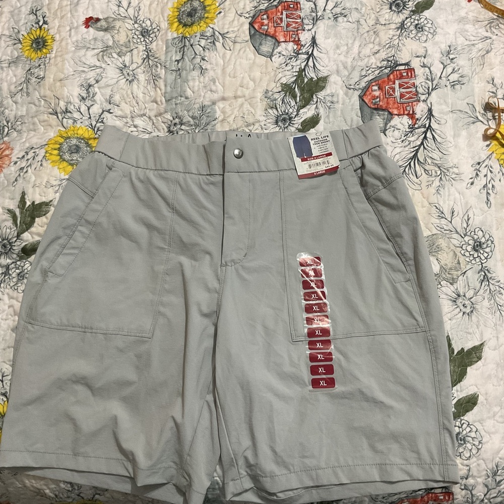 Men's Gray Shorts